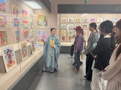 徐州市僑聯(lián)官方微信公眾號報(bào)道我校:精準(zhǔn)搭建校地非遺技藝傳承交流新平臺